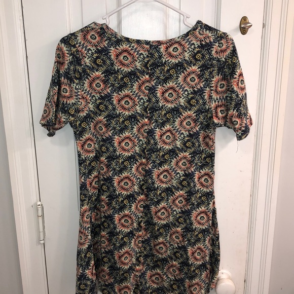 Lularoe perfect tee - Picture 4 of 6